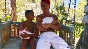 Ronaldove deti dojali celý svet