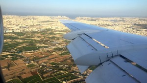 Let 666 v piatok trinásteho pristál na letisku