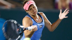 Čepelovej oslavy prvého titulu na okruhu prekazila Petkovicová