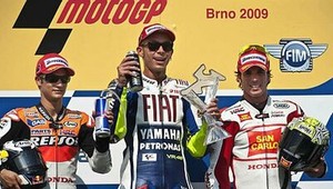 V MotoGP na okruhu v Brne opäť nedostižný Rossi