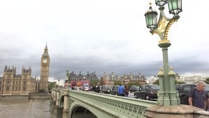 Študenti na zahraničných pobytoch v Británii. Ohrozí ich tvrdý brexit?