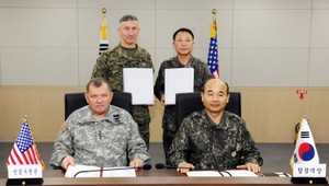 Južná Kórea a USA podpísali vojenský plán proti provokáciam KĽDR