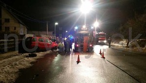 Nehoda pri Liptovskom Mikuláši. Zrazili sa dve autá