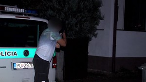 Tínedžer vypadol z okna. Leží vo vážnom stave v nemocnici