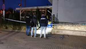 Páchatelia sa snažili dostať do bankomatu pomocou výbušnín