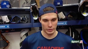 Slováci v NHL strieľali góly, no netešili sa. Prehrali Slafkovský aj Tatar