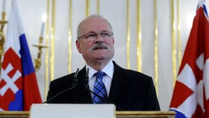 Gašparovič v príhovore: Čakajú nás ťažké časy