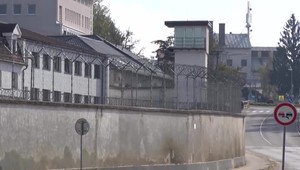 Tragédia v ilavskej väznici: 28-ročný väzeň zomrel. Polícia vyšetruje prípad