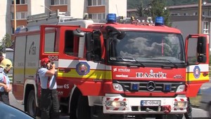 Pre nedodržanie vzdialenosti došlo k nehode, po ktorej skončilo v nemocnici štvorročné dievčatko