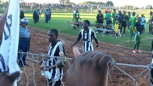 Parádny gól z Premier League - ale zo Zimbabwe! To budete zízať...