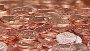 Konečná pre drobné mince? Čoskoro by sa u nás mohlo zredukovať ich používanie