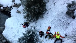 Smrť v tatranskom vodopáde. Voda vtiahla pod ľad turistu