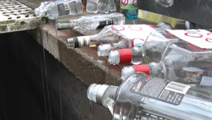 Oslavy konca roka majú tradíciu od 19. storočia. Od tých čias sa používa aj posmešný výraz "opica"