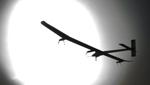 Lietadlo poháňané na slnečnú energiu odletelo na skúšobný let