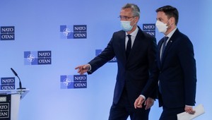 Heger predstavil v Bruseli plán na prerozdelenie vakcín, stretol sa aj so šéfom NATO