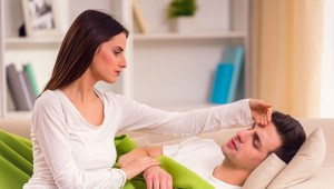 Vedci potvrdili, že muži skutočne znášajú choroby horšie