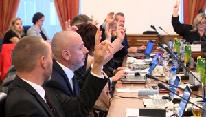 Manipulácia so spismi či pochybenia vo vydávaní zmeniek. Sobolovský odpovedal viac než hodinu na otázky Súdnej rady