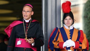 Biskup pobúril ovečky. Rekonštrukciou svojho sídla