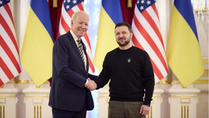 Americký prezident Joe Biden navštívil Kyjev. Oznámil nový balík pomoci Ukrajine