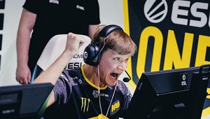 Závisť po ukrajinsky! Ešportovej hviezde zdemolovali Porsche