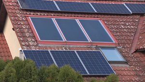 Majitelia fotovoltiky v právnej neistote: Podľa novely môžu od budúceho roka platiť odvody