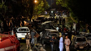 Militantní separatisti zaútočili pri letisku v Karáčí. Incident si vyžiadal dve obete