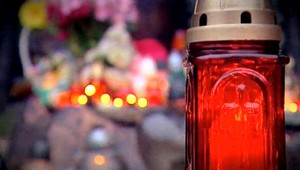 Slovenské cintoríny zaplavili davy ľudí