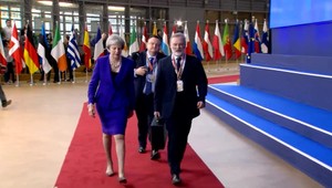 Mimoriadny samit rozhodol o dohode brexitu. Členské štáty sa jednohlasne zhodli