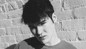 Ďalšia herečka si našla zajačika! Ona má 46, on 22, no vyzerajú ako rovesníci!