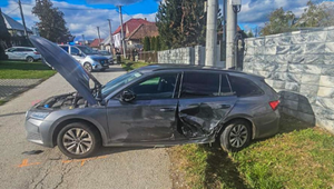 Vodič v protismere neprežil zrážku s autom, sedela v ňom žena a dve malé deti