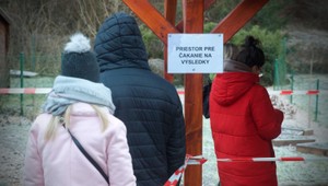 Pozreli sme sa ako to vyzerá na odberných miestach. Termíny sa míňajú ako teplé rožky