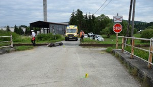 Tragédia na trati: Zrážku s vlakom neprežila vodička motocykla