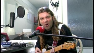 Braňo Mojsej zložil vlastnú pesničku o prijatí eura