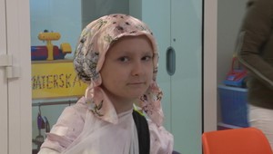 Raritná operácia zachránila dvom deťom ruky. Hrozilo, že o ne pre nádor prídu