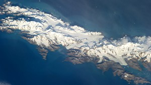 Tornádo, sneh aj tropická búrka v USA. Na Slovensku čakáme babie leto