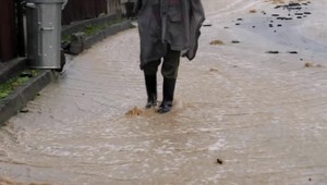 Búrka v Snine spôsobila obyvateľom nemalé problémy