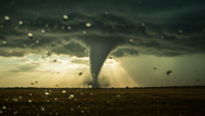 Ničivé tornádo v Kentucky si vyžiadalo najmenej 21 životov