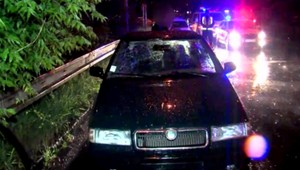 Šofér z Humenného narazil na priechode do ženy, na kapote ju tlačil 20 metrov