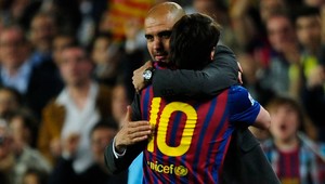 Messi štyrmi gólmi rozhodol derby, Guardiola sa lúčil