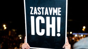 PROTESTY PO SLOVENSKU: Nenechajme si nahovoriť, že sme malí, slabí a bezvýznamní, akcentovala Magda Vášáryová