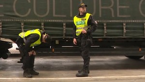 Česi dočasne zatvorili hranice, kontrolujú migrantov prichádzajúcich zo Slovenska