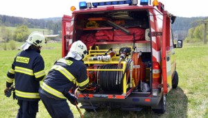 Z horiacej bytovky v Žiline museli evakuovať jedenásť rodín