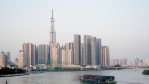 Tajfún udrel na Vietnam: Evakuovali viac ako 325 000 obyvateľov, zatvorili letiská aj turistické oblasti