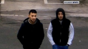 Video Abdeslama na úteku. Francúzi tvrdia, že vzniklo deň po útokoch