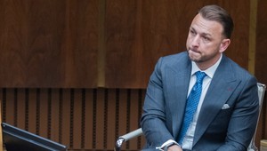 Šutaj Eštok zatiaľ čurillovcom nemusí zaplatiť: Krajský súd zrušil rozsudok niekoľko hodín pred exekúciou