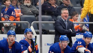Stal sa z neho tréner. Legendárny Patrick Roy má za sebou úspešný návrat do NHL