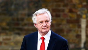 Nová britská vláda. Úniu opustíme v roku 2018, tvrdí minister brexitu