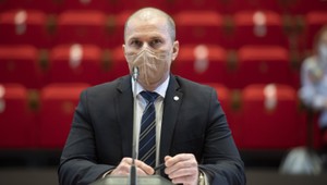 Policajný prezident Peter Kovařík: Je potrebné, aby si občania, ktorí nezdieľajú názor demonštrantov zvykli na takýto prejav názorov