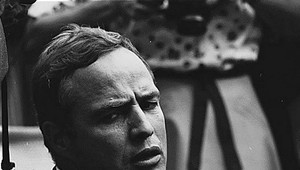 Nepodarený syn Marlona Branda zomrel