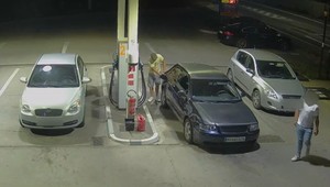 Natankoval a iba odišiel. Chytili fantóma čerpacích staníc